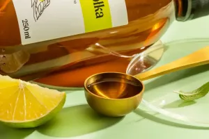 Trądzik a odżywianie – rola suplementów w pielęgnacji skóry